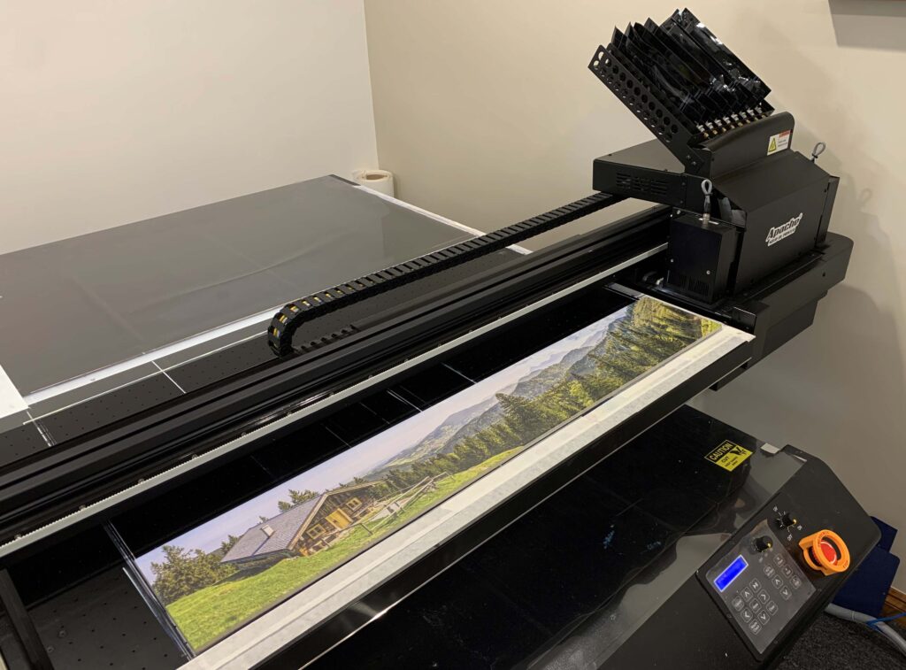 Apache AP-Gen1012i UV Flatbed Printer Large Format printingCan also be used in many different formats  like signs and be printed on wall tiles 